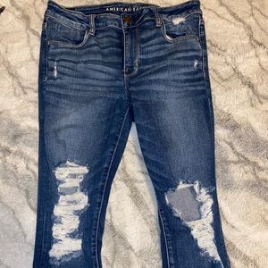 American Eagle super distressed skinny Jean